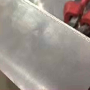 ステンレス鋼、炭素鋼、アルミニウムなどの金属の溶接に最適なレーザー溶接機は、自動車、ハードウェア、電子機器などの業界で使用されています。熱による歪みが少なく、正確できれいな溶接を実現し、小規模なカスタムワークにも大量生産にも最適です。