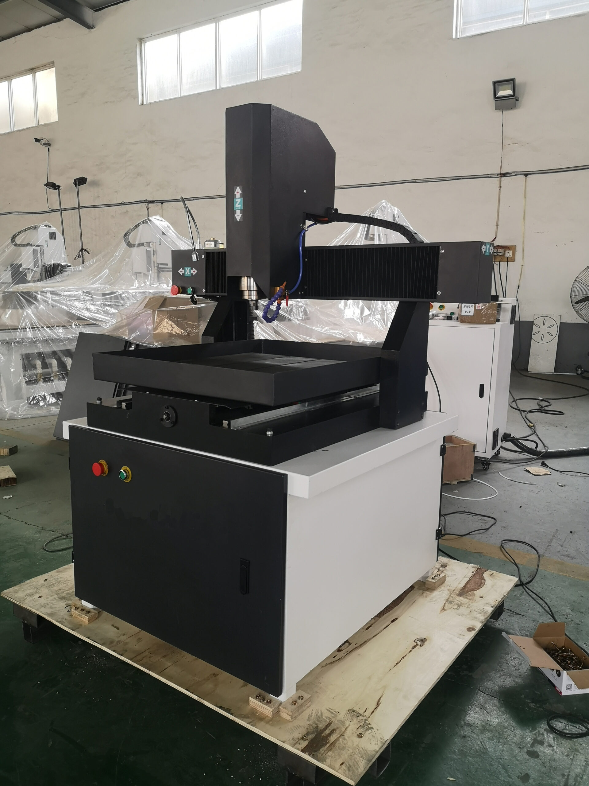 Yüksek Hassasiyetli Metal İşleri için Mini CNC Freze Makinesi