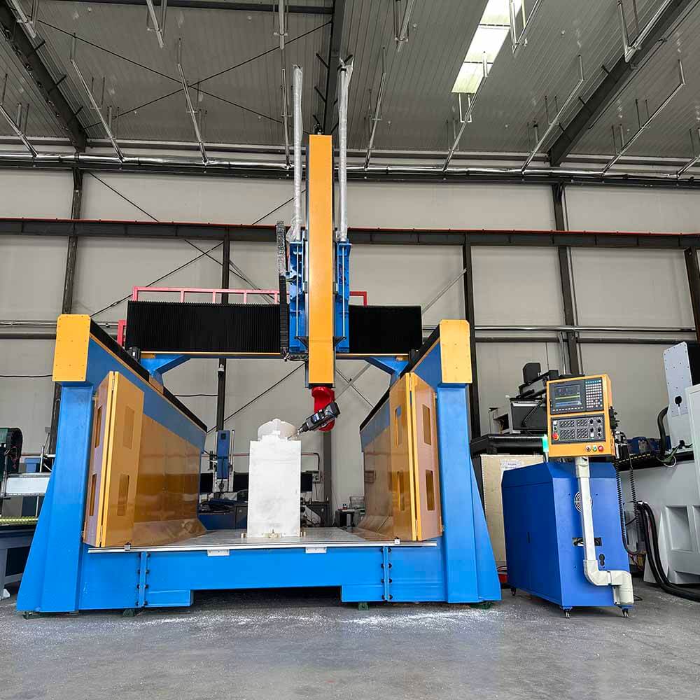 Router CNC a 5 assi ET-2050 | Fresatrice di precisione a 5 assi